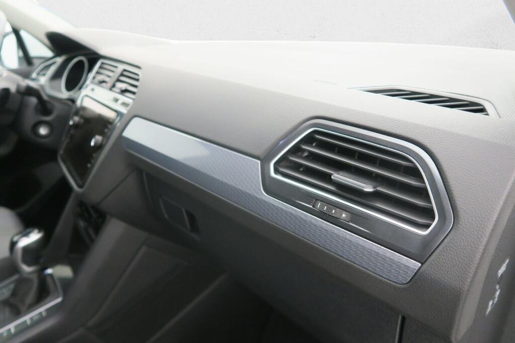 Volkswagen Tiguan LIFE 1.5 TSI 150 CV DSG 5P 15