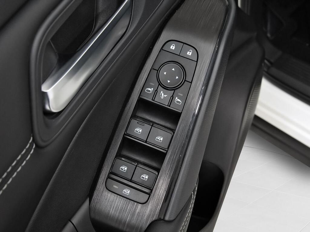 Nissan Qashqai DIG-T 103kW (140CV) mHEV 4x2 Acenta 26