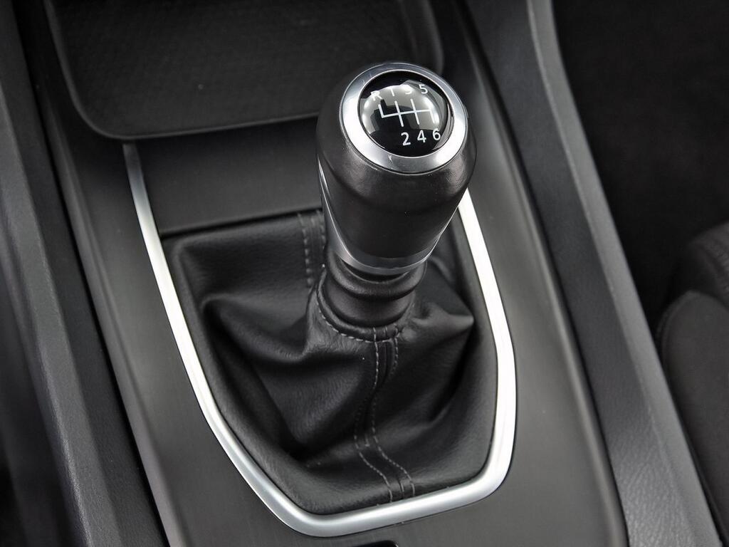 Nissan Qashqai DIG-T 103kW (140CV) mHEV 4x2 Acenta 23