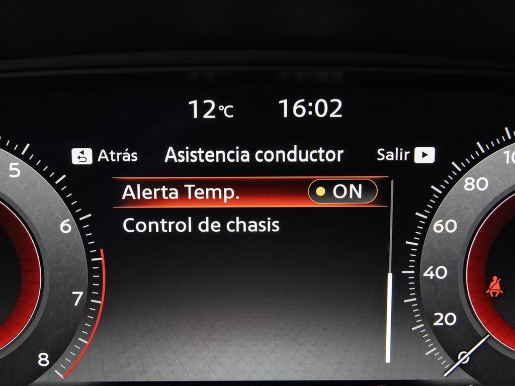 Nissan Juke DIG-T 84 kW (114 CV) 6M/T N-Connecta 29