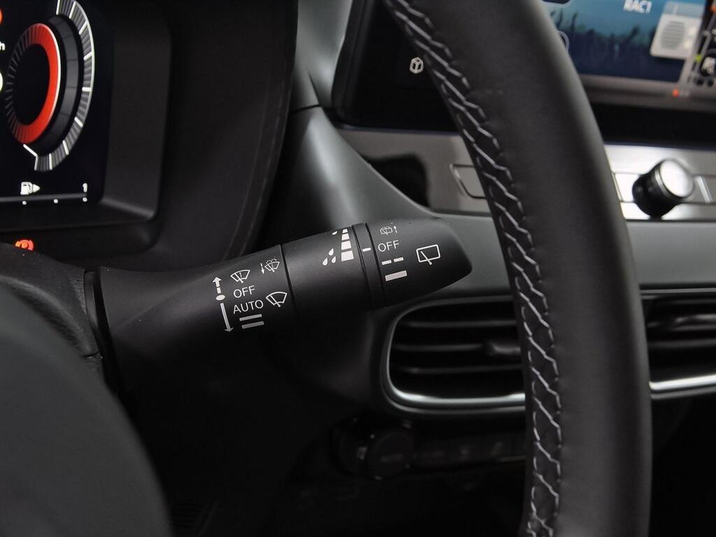 Nissan Juke DIG-T 84 kW (114 CV) 6M/T N-Connecta 16