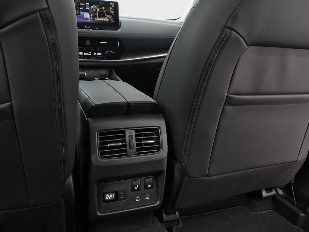 Nissan X-Trail 5pl 1.5 e-POWER 152kW 4x2 A/T N-Connecta 38