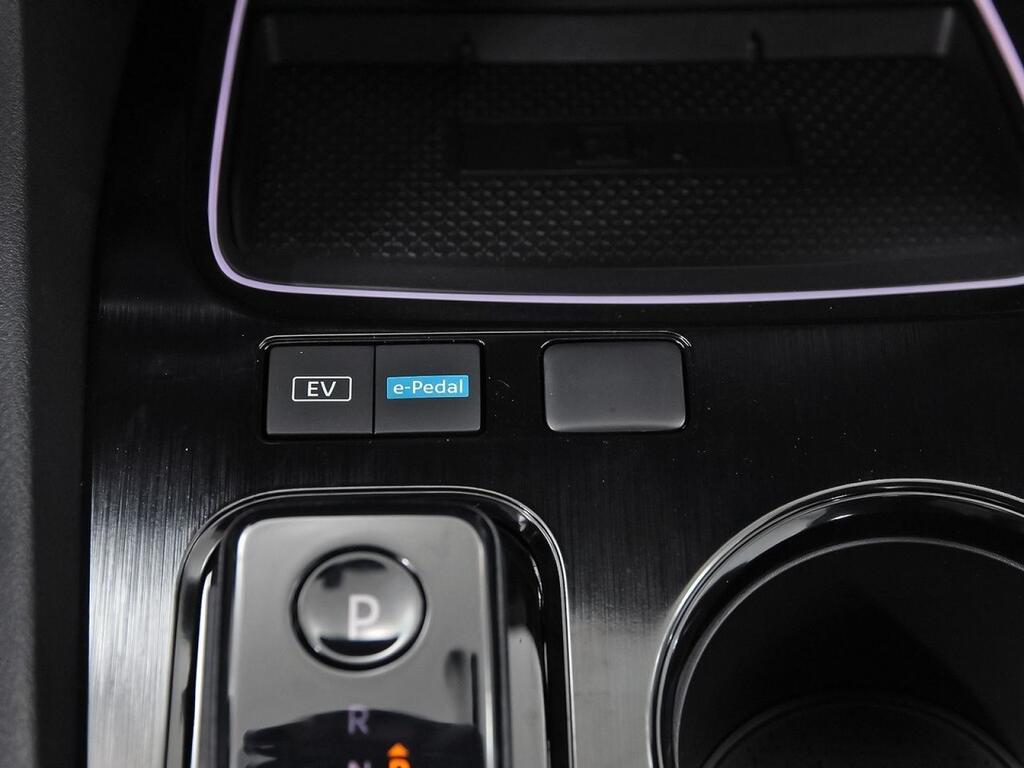 Nissan X-Trail 5pl 1.5 e-POWER 152kW 4x2 A/T N-Connecta 34