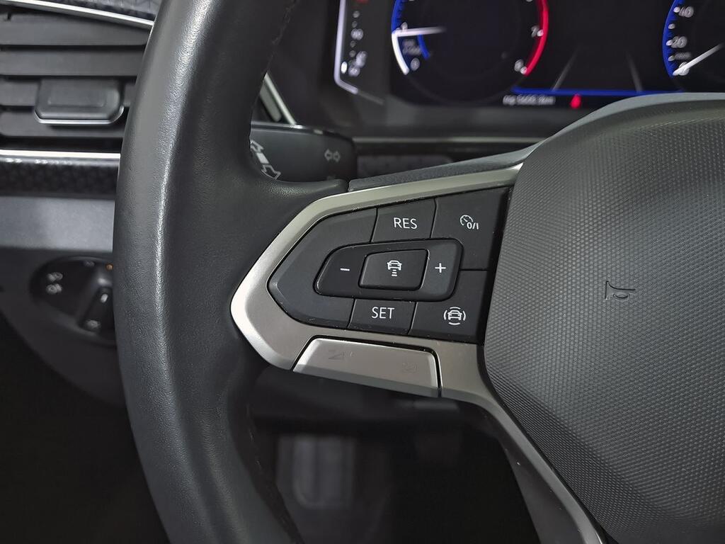 Volkswagen T-Cross Sport 1.0 TSI 81kW (110CV) 17