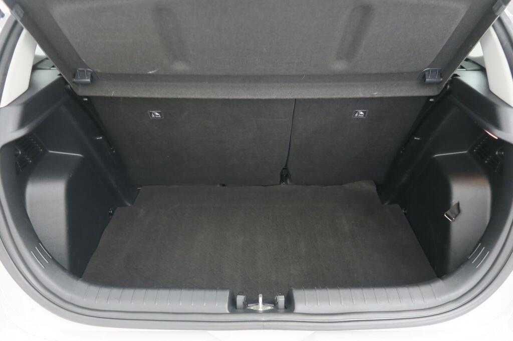 Hyundai i20 1.2 MPI KLASS 84 CV 5P 26