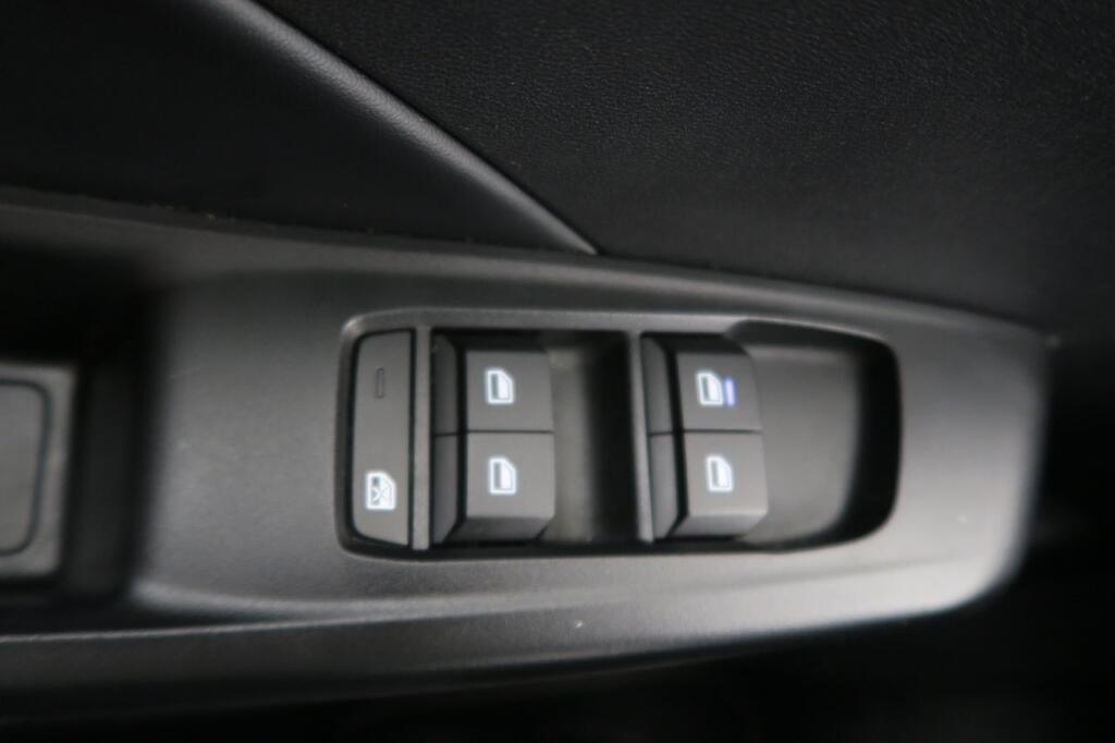 MG MG3 LUXURY 1.5 HYBRID+ 195 CV 5P 16