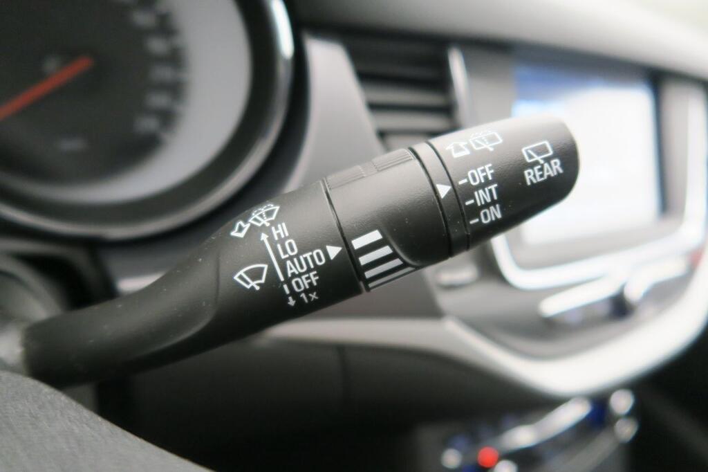 Opel Astra 120 ANIVERSARIO 1.6 CDTI 110 CV 5P 15