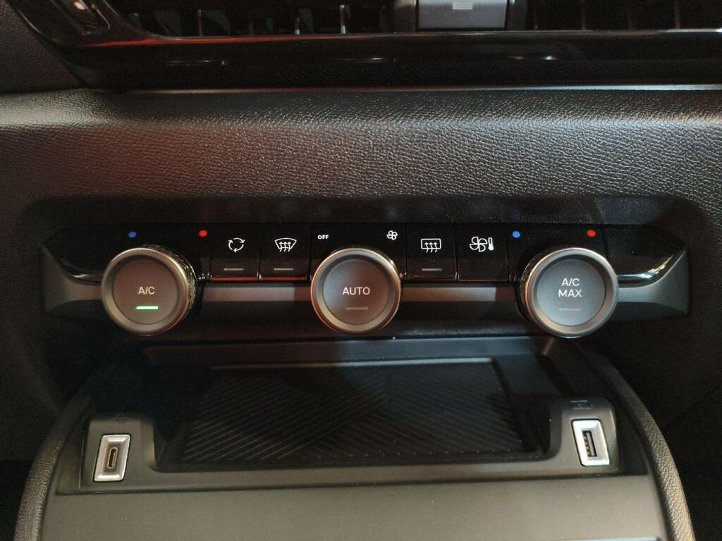 Citroën C4 SHINE 1.2 PURETECH 130 CV S&S 5P 13