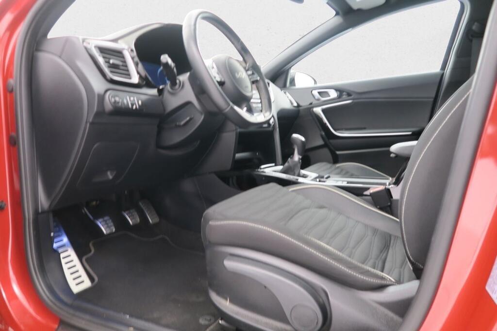 Kia Ceed Familiar 1.0 T-GDI 88KW GT LINE 120 5P 7