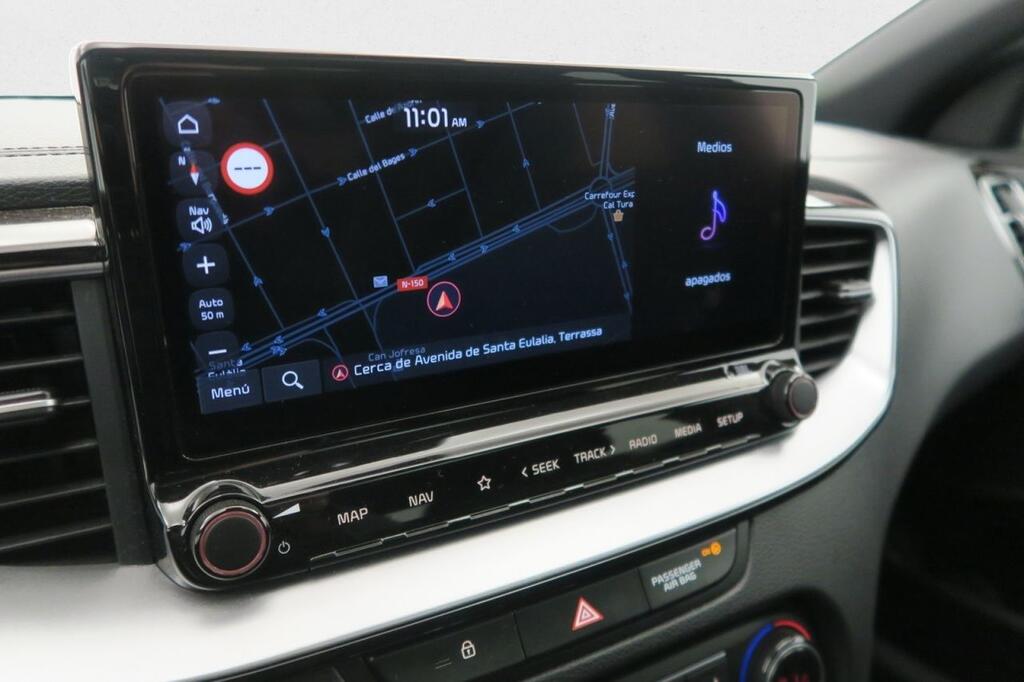 Kia Ceed Familiar 1.0 T-GDI 88KW GT LINE 120 5P 11