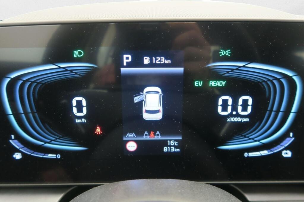 Kia Niro Berlina 1.6 GDI HEV DRIVE 129 5P 9