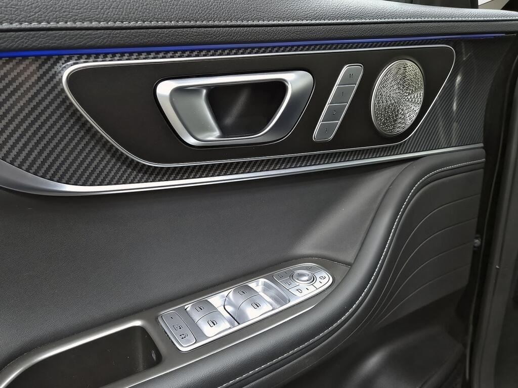 Ebro S700 1.6 TGDI Luxury 7 DCT 12