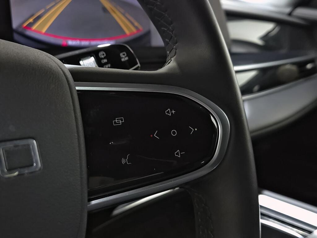 Ebro S700 1.6 TGDI Luxury 7 DCT 19