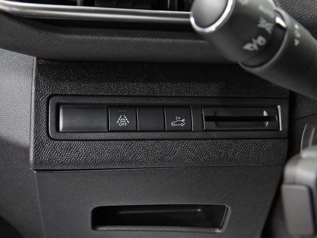 Peugeot 3008 1.5 BlueHDi 96kW (130CV) S&S GT 14