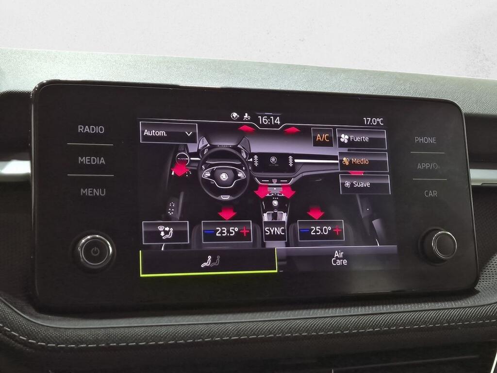 Skoda Fabia 1.0 TSI 70KW (95CV) Style 23