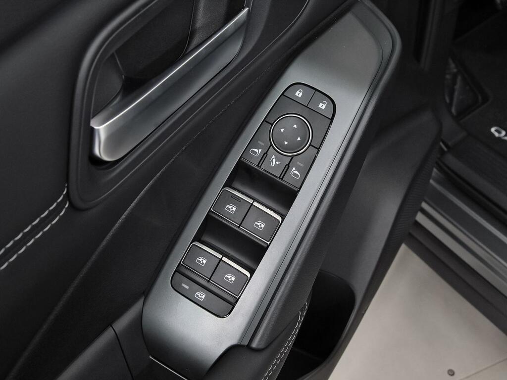 Nissan Qashqai DIG-T 103kW N-Connecta 12