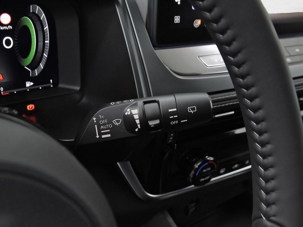 Nissan Qashqai DIG-T 103kW N-Connecta 16