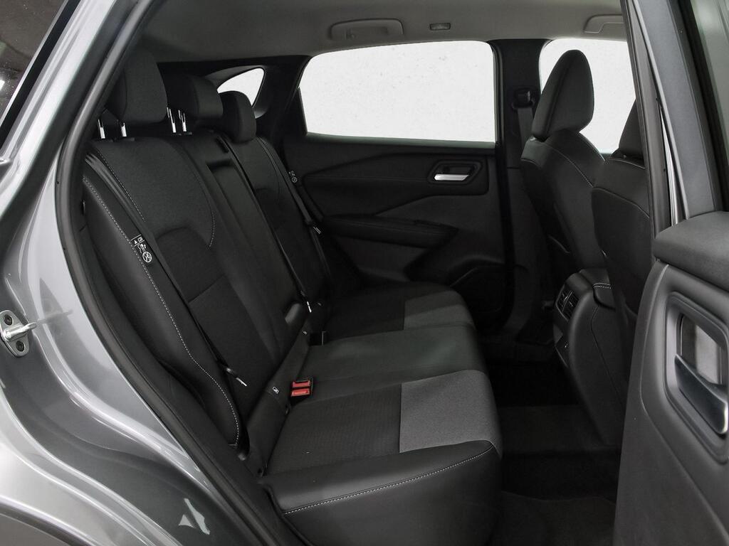 Nissan Qashqai DIG-T 103kW N-Connecta 8