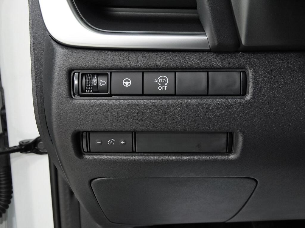 Nissan Qashqai DIG-T 103kW N-Connecta 13