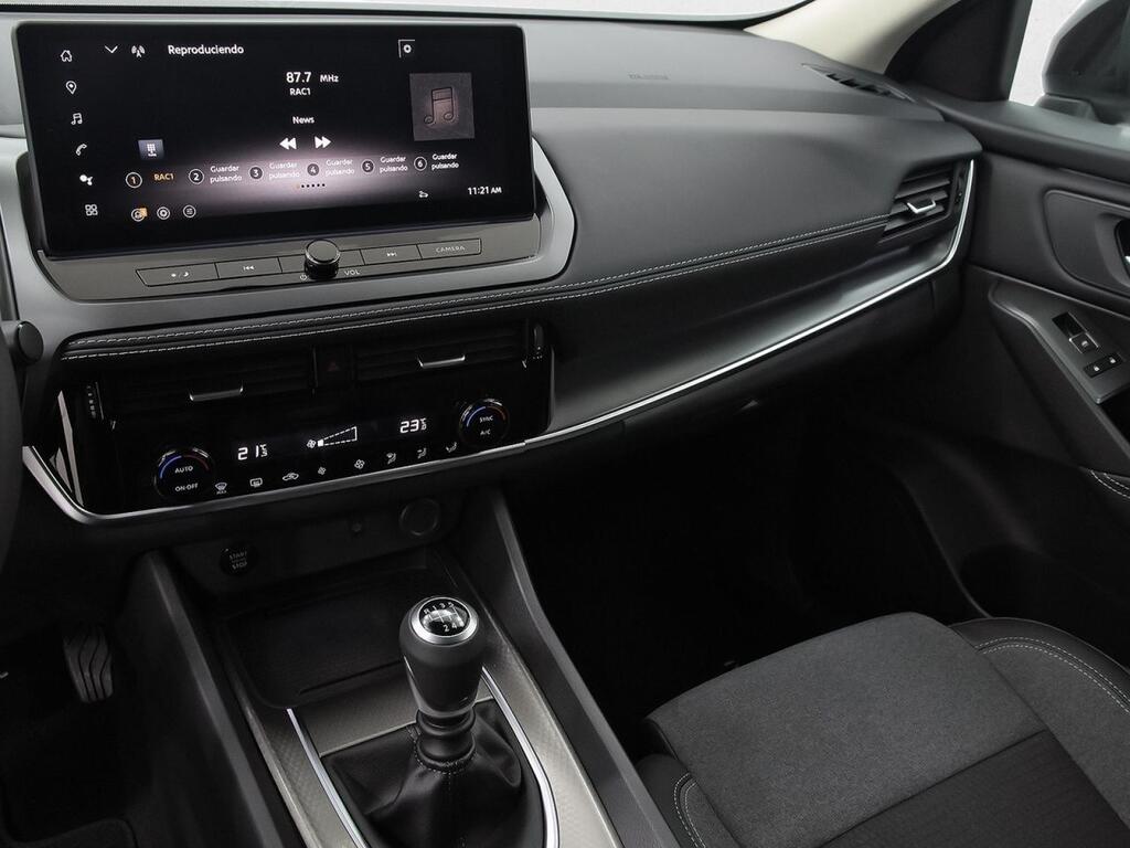 Nissan Qashqai DIG-T 103kW N-Connecta 11