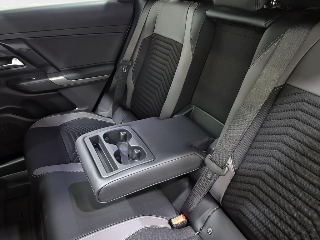 Jeep Compass eHybrid Jeep Compass MHEV Altitude 39