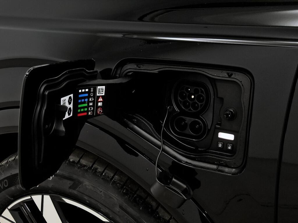 Nissan Micra Long Range 4x2 Tekna 39