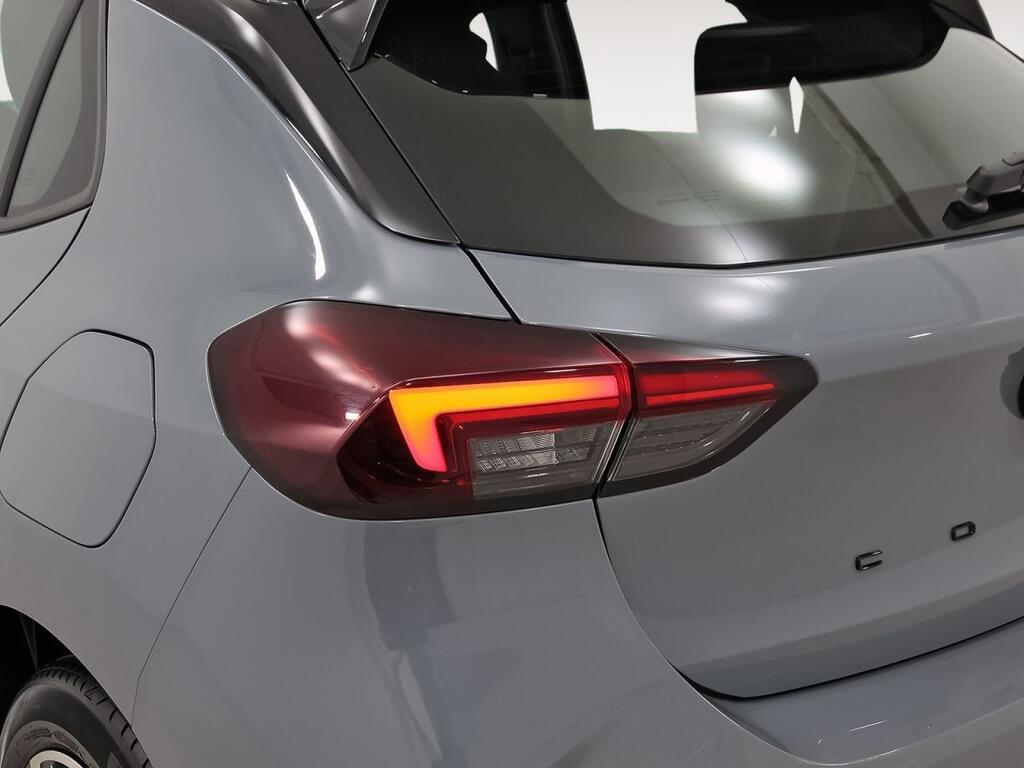 Opel Corsa 1.2T XHL 74KW GS 5P 31