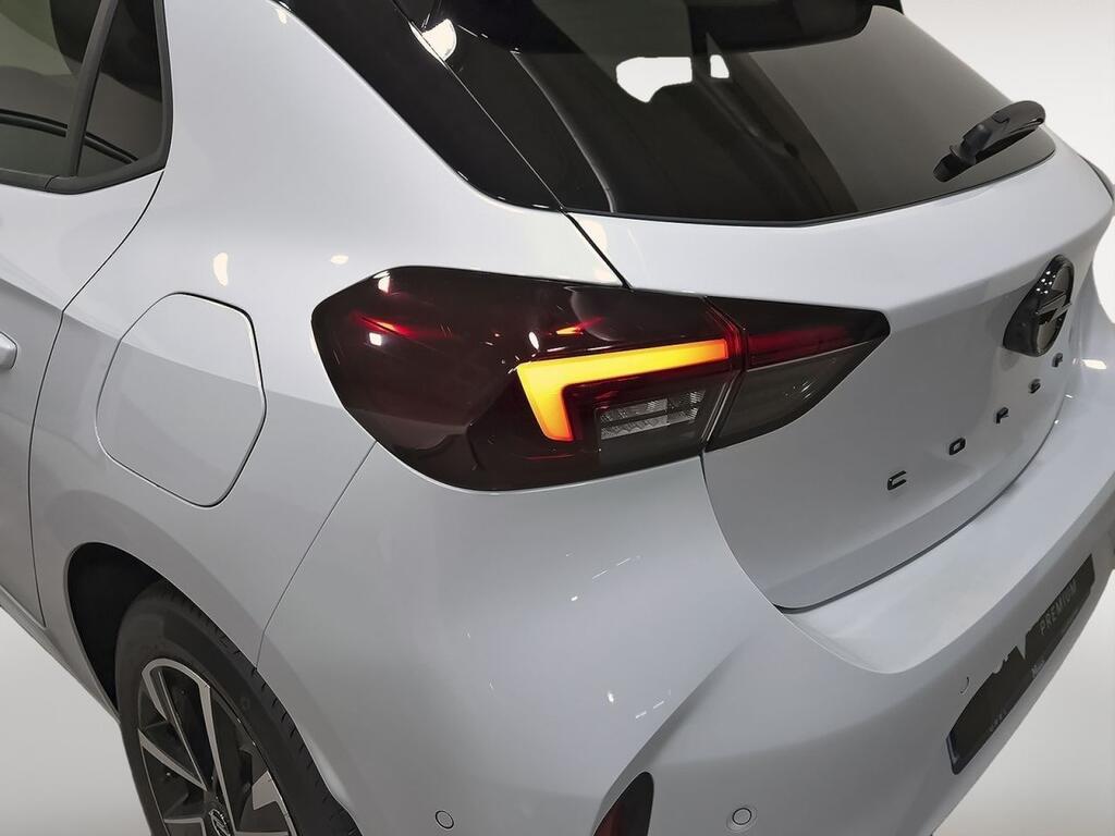 Opel Corsa 1.2T XHL 74KW GS 5P 36