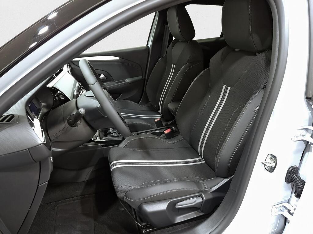 Opel Corsa 1.2T XHL 74KW GS 5P 8