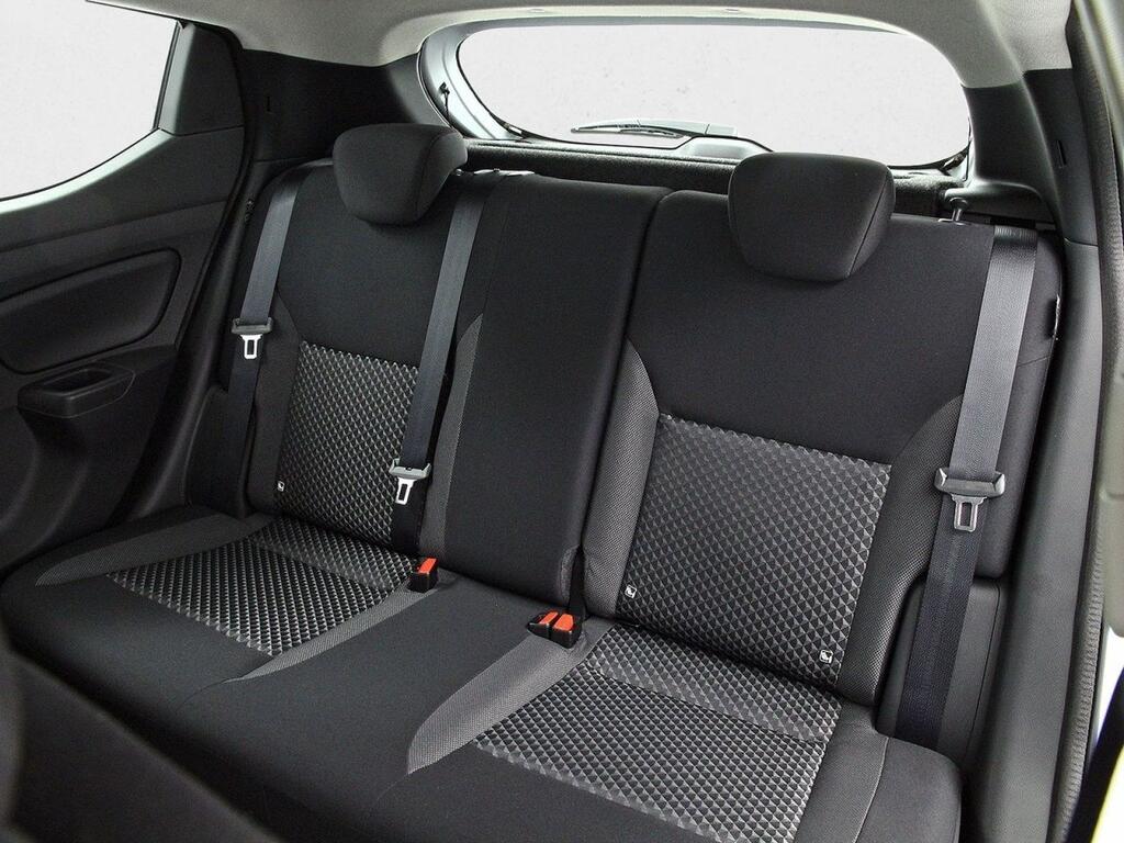 Nissan Micra IG-T 68 kW (92 CV) E6D-F Acenta Sprint 13