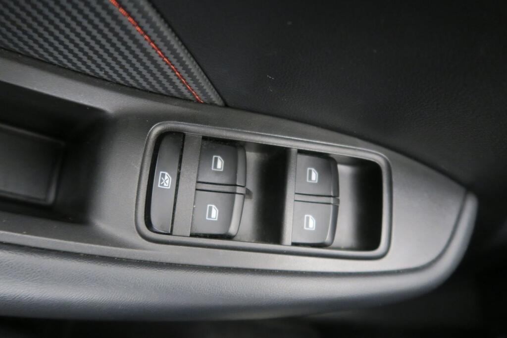 MG ZS LUXURY 1.0T 111 CV AUTO 5P 8