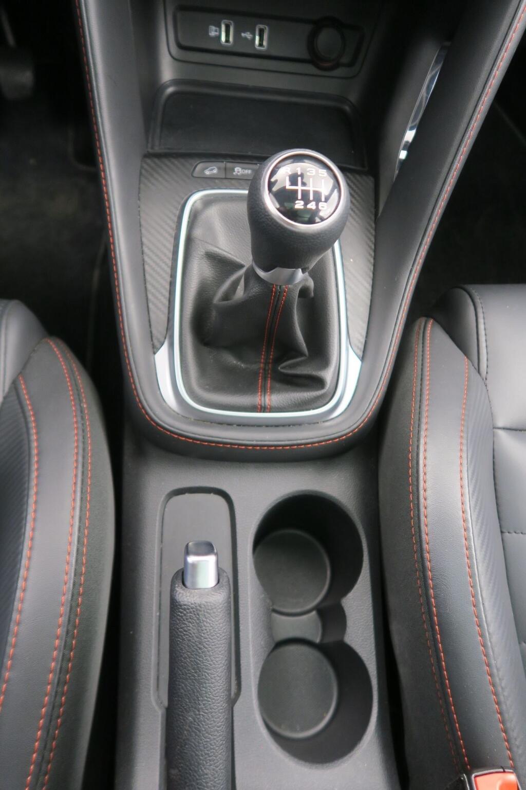 MG ZS LUXURY 1.0T 111 CV AUTO 5P 12