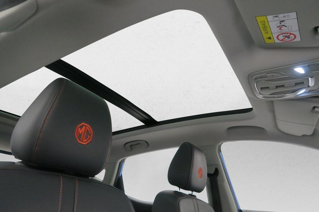 MG ZS LUXURY 1.0T 111 CV AUTO 5P 20