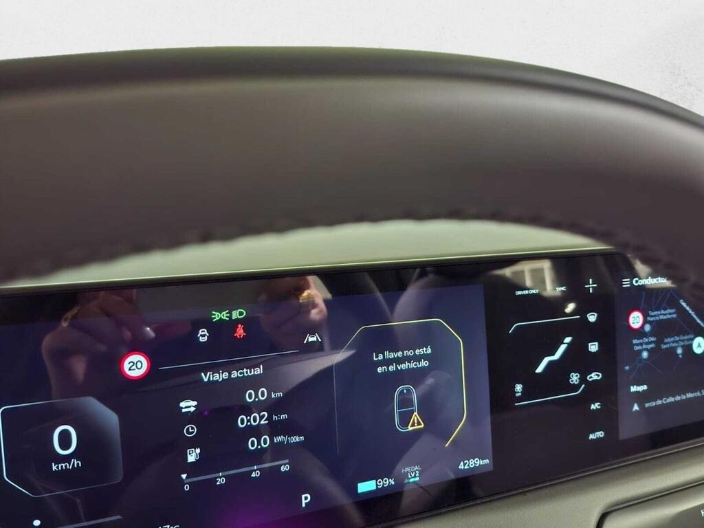 Kia EV3 AIR (LONG RANGE) 8