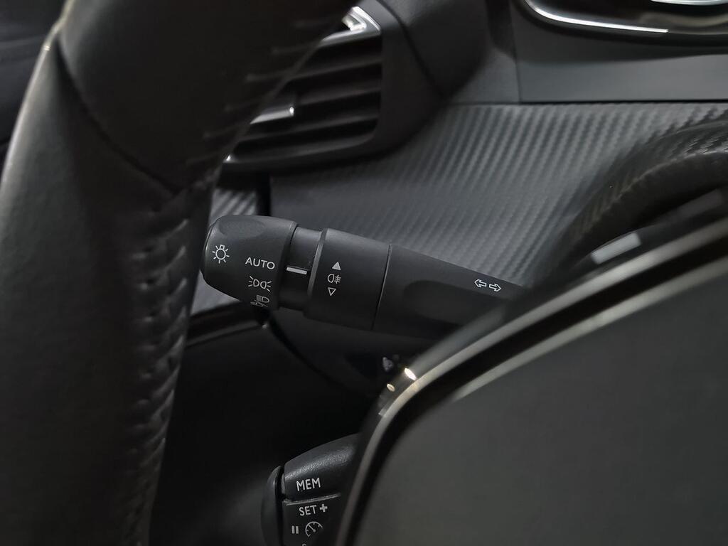 Peugeot 2008 ACTIVE PACK 1.2 PURETECH 100CV S&S 6VEL MAN 5P 15