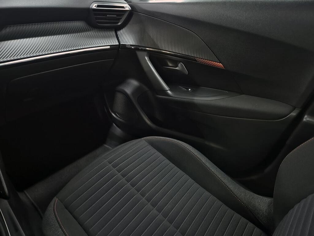 Peugeot 2008 ACTIVE PACK 1.2 PURETECH 100CV S&S 6VEL MAN 5P 28