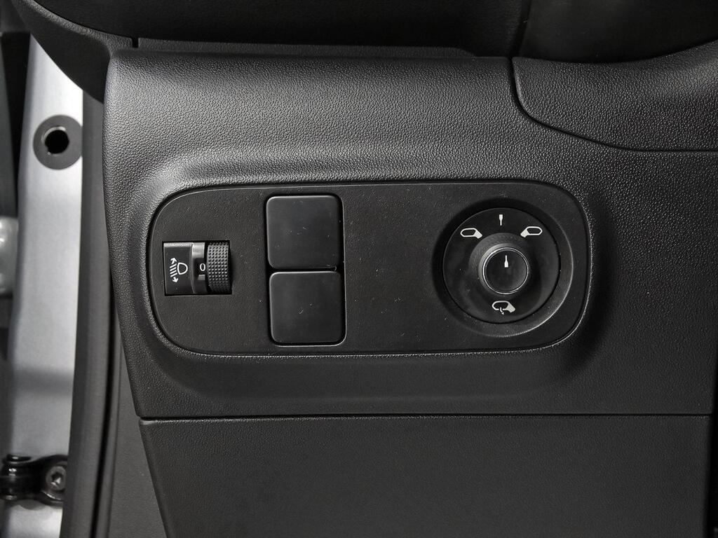 Citroën C3 PureTech 60KW (83CV) FEEL 14