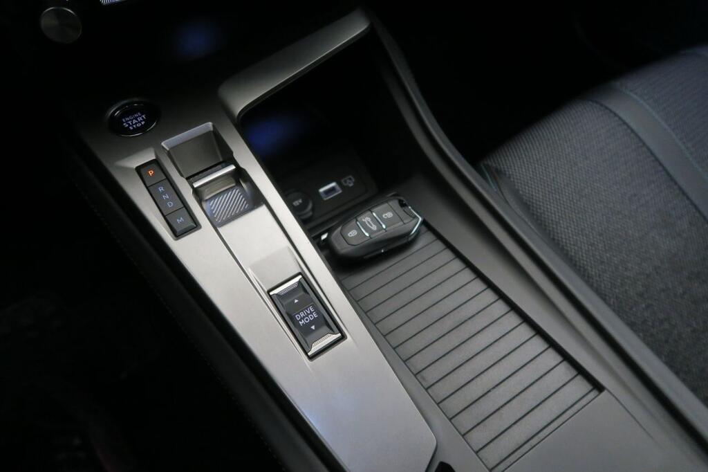 Peugeot 308 ALLURE PACK 1.2 PURETECH 130 CV EAT8 5P 9