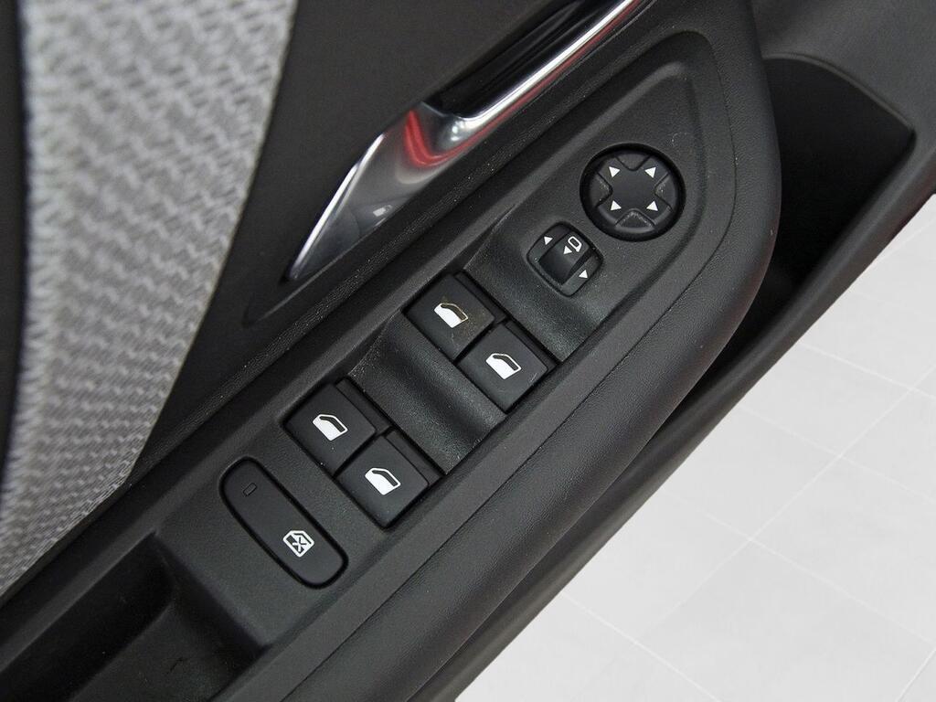 Citroën C4 PureTech 130 S&S 6v Feel Pack 15