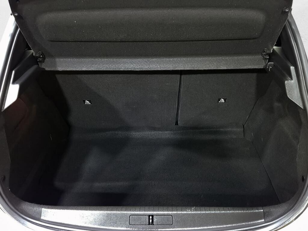 Peugeot 208 BlueHDi 73kW (100CV) Active 9