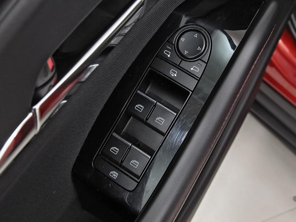 Mazda CX-30 e-SKYACTIV G Homura 12