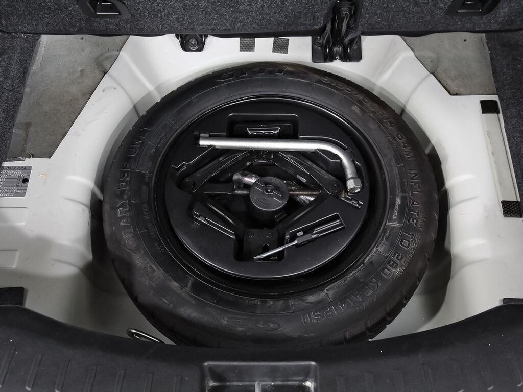 Lancia Ypsilon 1.2 Silver evo II 27