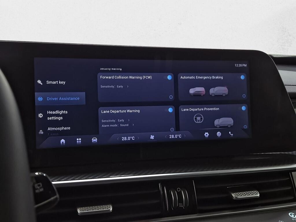 Ebro S700 1.6 TGDI Luxury 7 DCT 24