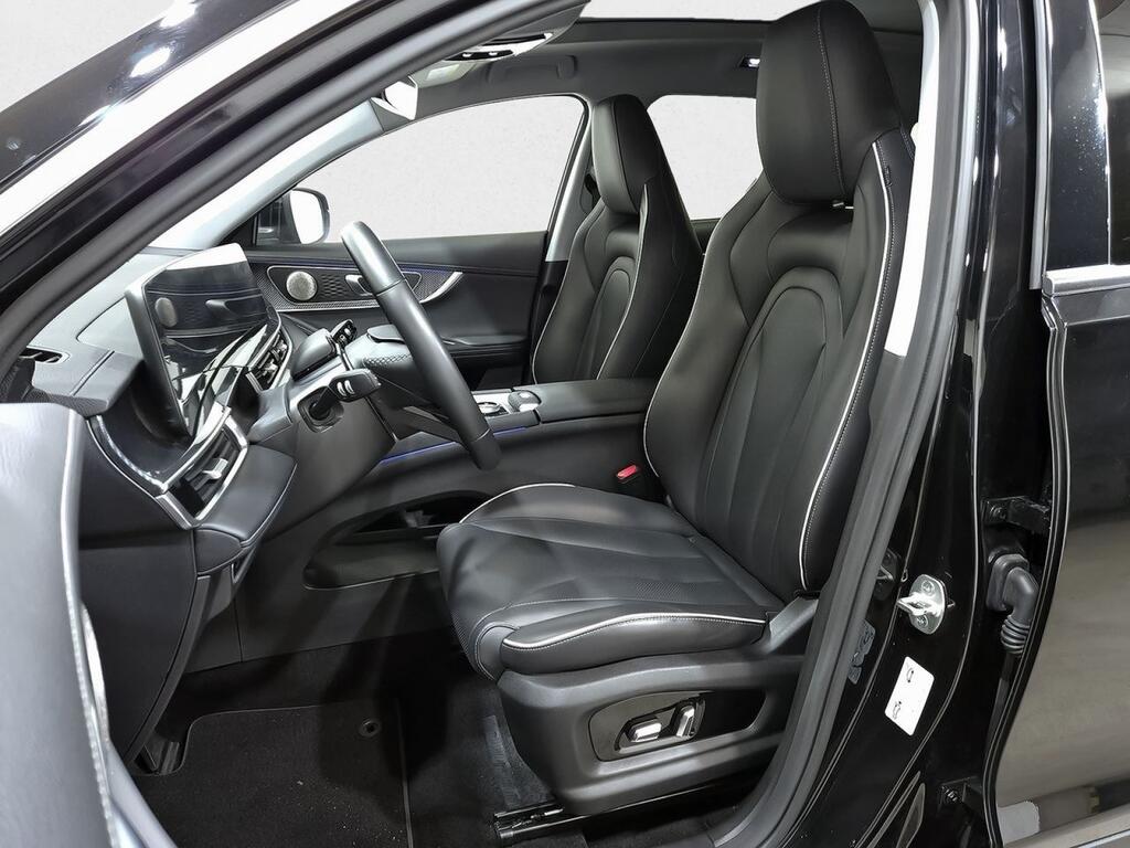 Ebro S700 1.6 TGDI Luxury 7 DCT 7