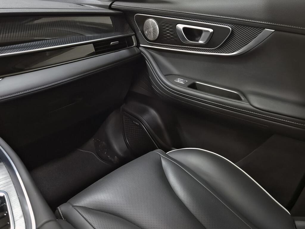 Ebro S700 1.6 TGDI Luxury 7 DCT 34