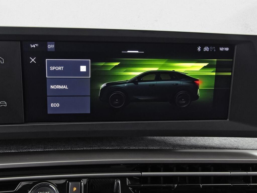 Peugeot 3008 Hybrid 1.2 100KW Allure eDCS6 29