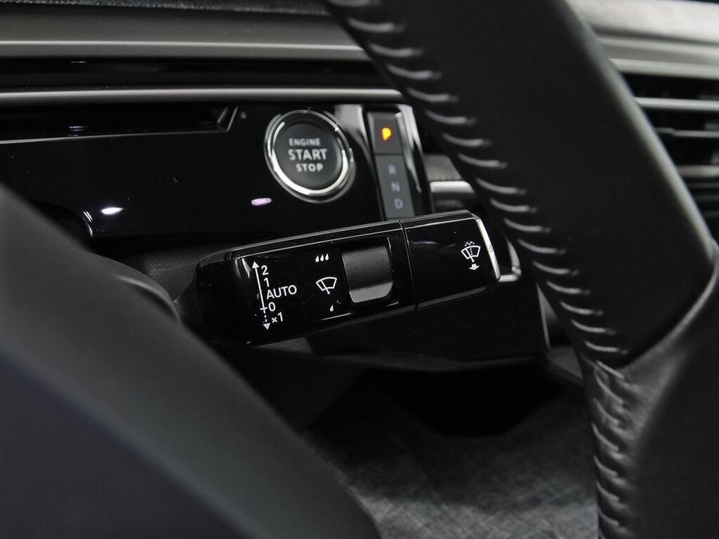 Peugeot 3008 Hybrid 1.2 100KW Allure eDCS6 16
