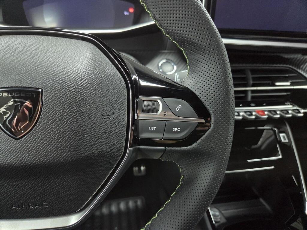 Peugeot 208 GT HYBRID 145 eDCS6 17