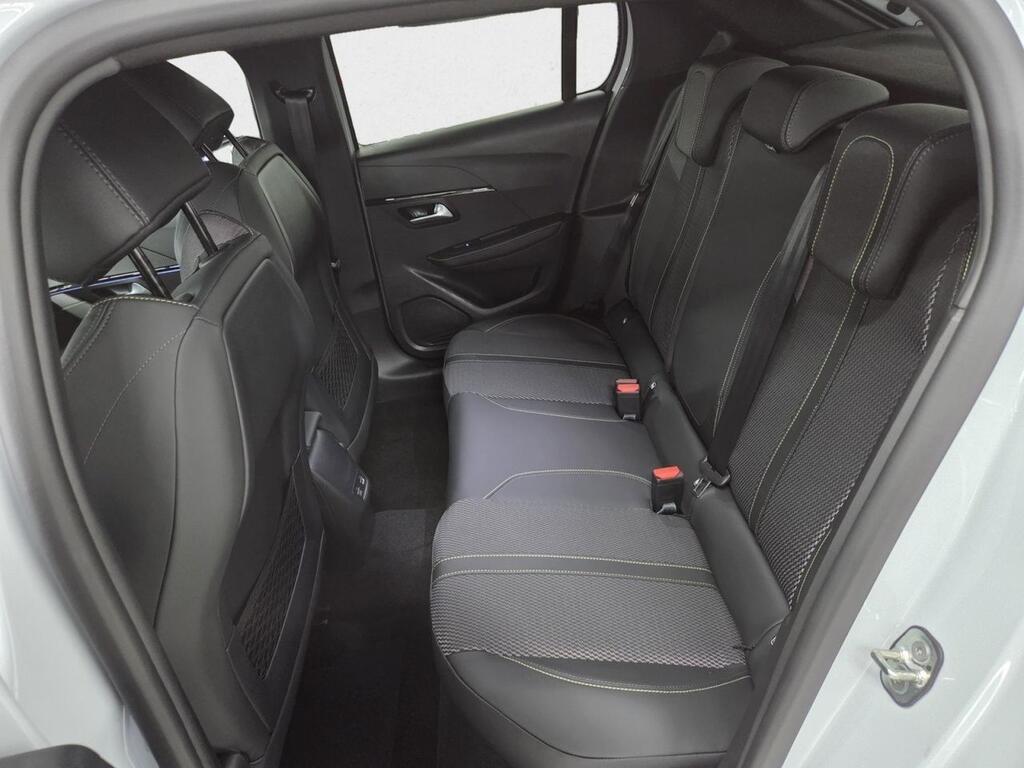 Peugeot 208 GT HYBRID 145 eDCS6 10