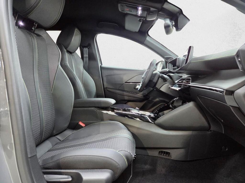 Peugeot 208 GT HYBRID 145 eDCS6 18
